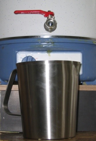 Wachsschmelzkessel aus Glühweinkessel bild10